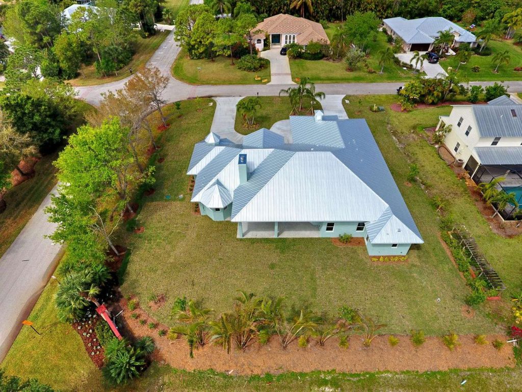 Commercial roofing St. Lucie County delivering durable roofing for business properties.