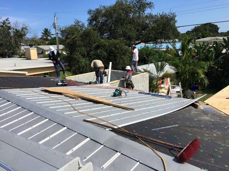 Roofing contractor Port St. Lucie FL delivering trusted roof installation and repair services.