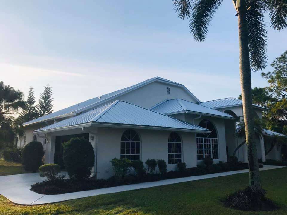 Shingle roofing Port St. Lucie FL providing durable roofing for Florida homes.